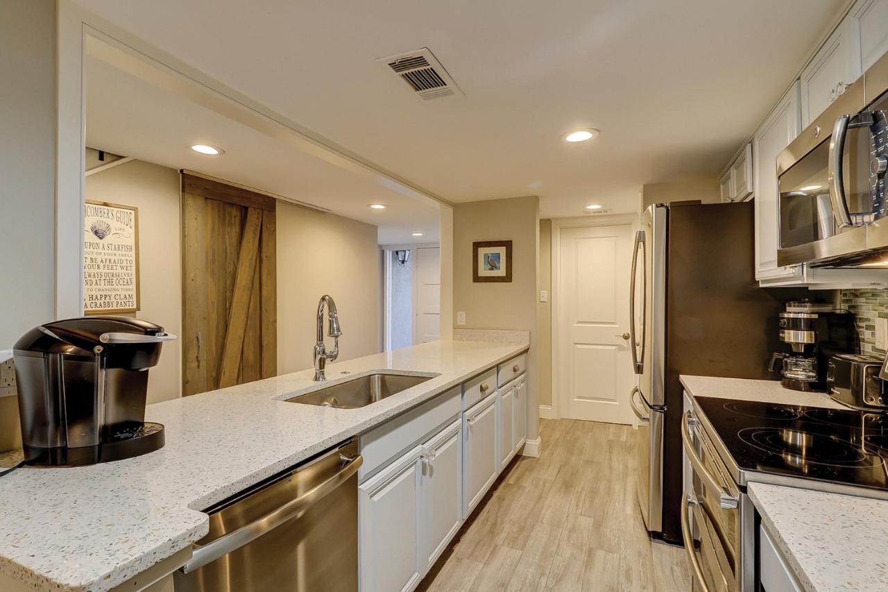 Luxury Updated New Kitchen New Floors, New Tvs, Bikes & Beach Gear Included Гілтон-Гед-Айленд Екстер'єр фото